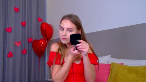 Snapshot of melissamelrey chatting on 02/13/25, 07:35 MelissaBerry online show from 02/13/25, 07:35
