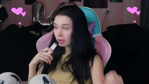 Freya  IM NONUDE online show from 02/02/25, 10:06