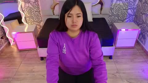 Snapshot of mellani_tay chatting on 01/19/25, 03:08 Mellani  online show from 01/19/25, 03:08
