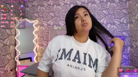 Snapshot of mellani_tay chatting on 01/22/25, 09:13 Mellani  online show from 01/22/25, 09:13
