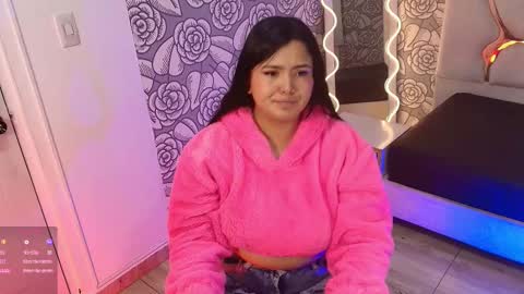 Snapshot of mellani_tay chatting on 02/23/25, 03:02 Mellani  online show from 02/23/25, 03:02