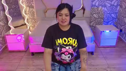 Snapshot of mellani_tay chatting on 03/05/25, 03:18 Mellani  online show from 03/05/25, 03:18