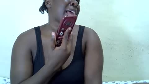 Snapshot of mellanine_ebony chatting on 05/03/26, 07:09 mellanine_ebony online show from 05/03/26, 07:09