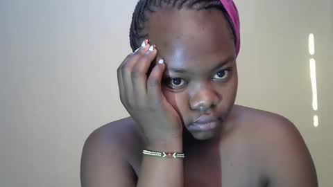 Snapshot of mellcy chatting on 01/25/25, 04:13 mell online show from 01/25/25, 04:13