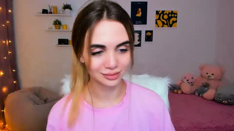 Tessa online show from 01/08/25, 11:52