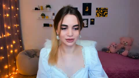 Tessa online show from 01/10/25, 09:53