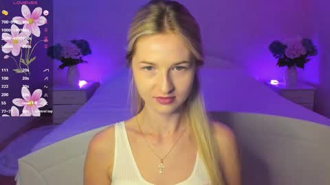 Mellina online show from 09/18/25, 06:43