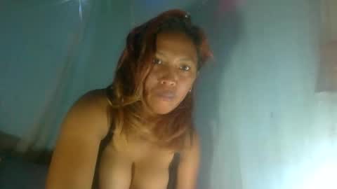 Snapshot of mellissia02 chatting on 12/04/24, 11:08 mellissa online show from 12/04/24, 11:08