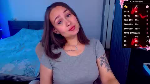 Mel online show from 10/17/25, 09:12