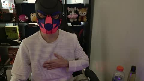 Snapshot of mellpup chatting on 04/07/26, 12:11 MellPUP online show from 04/07/26, 12:11