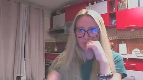 Melly online show from 02/08/26, 10:13