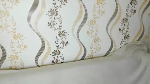 MelMooon online show from 09/26/25, 07:40