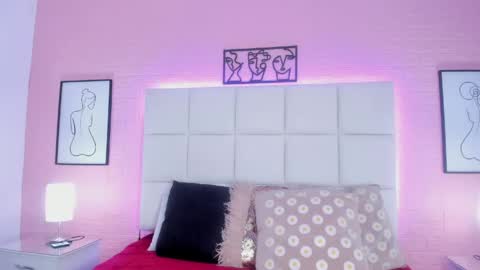 MELODDY PARKERR online show from 04/21/26, 12:11