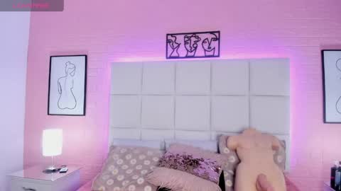 MELODDY PARKERR online show from 04/23/26, 12:29