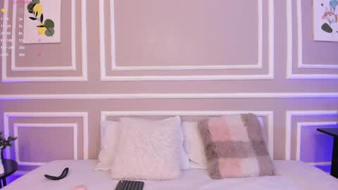 Snapshot of meloddysky chatting on 12/10/24, 03:22 Meloddy online show from 12/10/24, 03:22