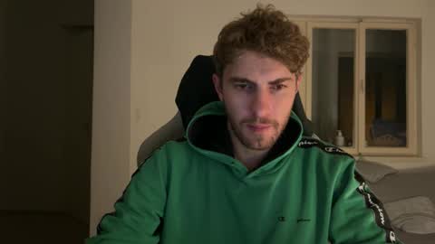 Snapshot of melodicass chatting on 10/25/25, 11:54 Melodicass online show from 10/25/25, 11:54