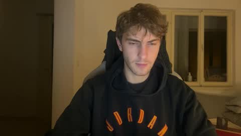 Snapshot of melodicass chatting on 11/06/25, 11:37 Melodicass online show from 11/06/25, 11:37