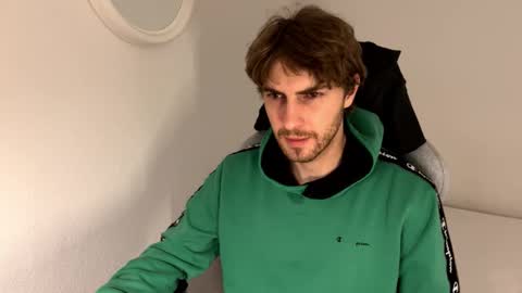 Snapshot of melodicass chatting on 02/17/26, 08:15 Melodicass online show from 02/17/26, 08:15