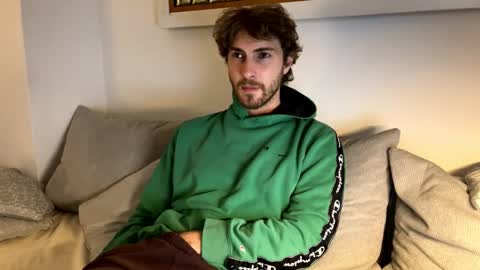 Snapshot of melodicass chatting on 02/27/26, 11:49 Melodicass online show from 02/27/26, 11:49