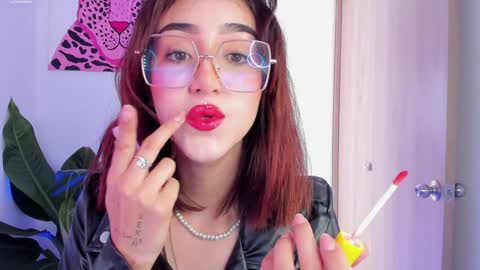 Melodie Roy 999 online show from 02/05/25, 05:09