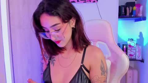 Melodie Roy 999 online show from 02/27/25, 06:09