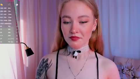 Snapshot of melodievejar chatting on 07/06/26, 04:20 melodievejar online show from 07/06/26, 04:20