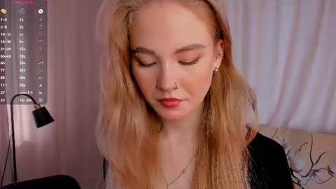 Snapshot of melodievejar chatting on 07/07/26, 04:26 melodievejar online show from 07/07/26, 04:26