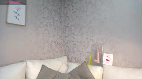 Melodi online show from 02/01/25, 01:09