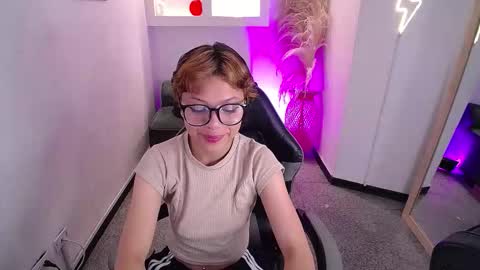 melody701583as online show from 02/21/26, 12:39