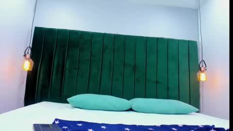 melody_kener online show from 02/19/26, 03:02