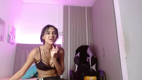 Snapshot of melody_mercy chatting on 01/23/25, 06:14 melody_mercy online show from 01/23/25, 06:14