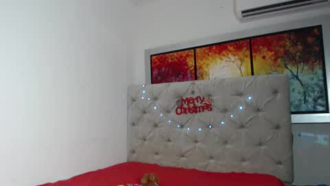 melody phillips online show from 12/15/24, 11:53