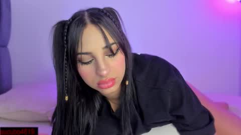 Melody or Val  online show from 11/09/25, 02:21