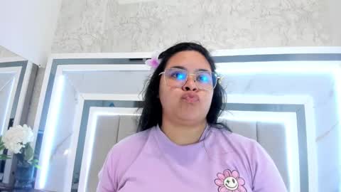 melodycharlotte online show from 10/11/25, 11:31