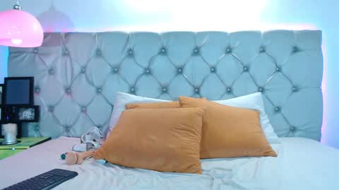 Luisa Castro online show from 12/28/24, 06:08