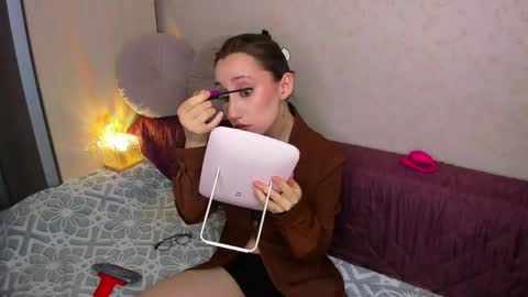 Kaylie online show from 05/11/26, 11:46