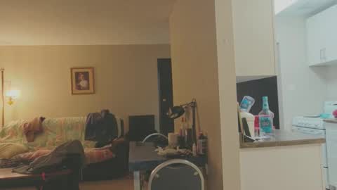 Snapshot of melodyredux_62 chatting on 12/13/25, 07:40 Melody online show from 12/13/25, 07:40