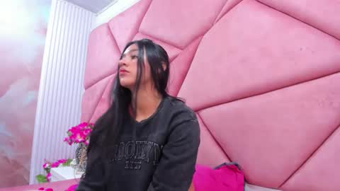 Melodysmithass online show from 04/23/26, 02:57