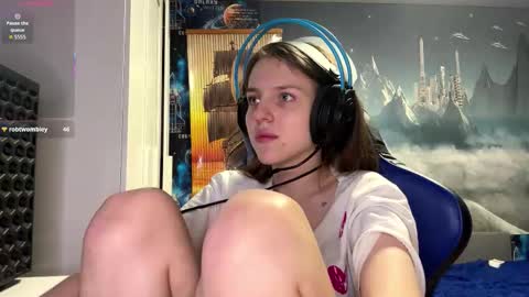 Hi Im Aria 18 years old online show from 02/20/26, 05:35