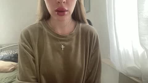 Melodie Sweet online show from 11/16/25, 11:16