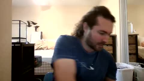 melxiss online show from 11/18/25, 07:18