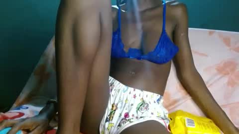 mely online show from 11/23/25, 07:52