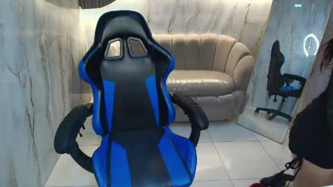 Mely online show from 05/14/26, 08:15