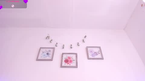 Snapshot of mely_rosee chatting on 07/28/26, 03:21 online show from 07/28/26, 03:21