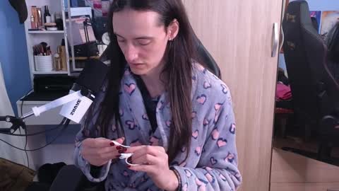 Snapshot of memikouki chatting on 01/14/25, 04:50 Megumi Aina online show from 01/14/25, 04:50