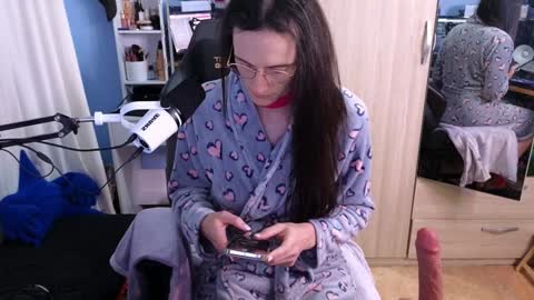 Snapshot of memikouki chatting on 01/21/25, 08:43 Megumi Aina online show from 01/21/25, 08:43