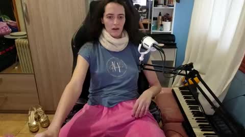 Megumi  Aina online show from 12/21/25, 04:03