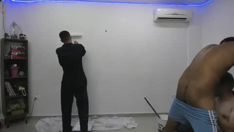 Moderator Michel  NOAH  WILLIAN SANTIAGO   DANIEL  online show from 12/01/24, 07:36