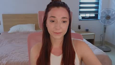 Snapshot of mencialo chatting on 03/18/26, 12:36 Mencialo online show from 03/18/26, 12:36