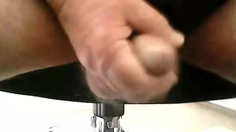 Snapshot of menwith64 chatting on 10/27/25, 10:19 menwith64 online show from 10/27/25, 10:19